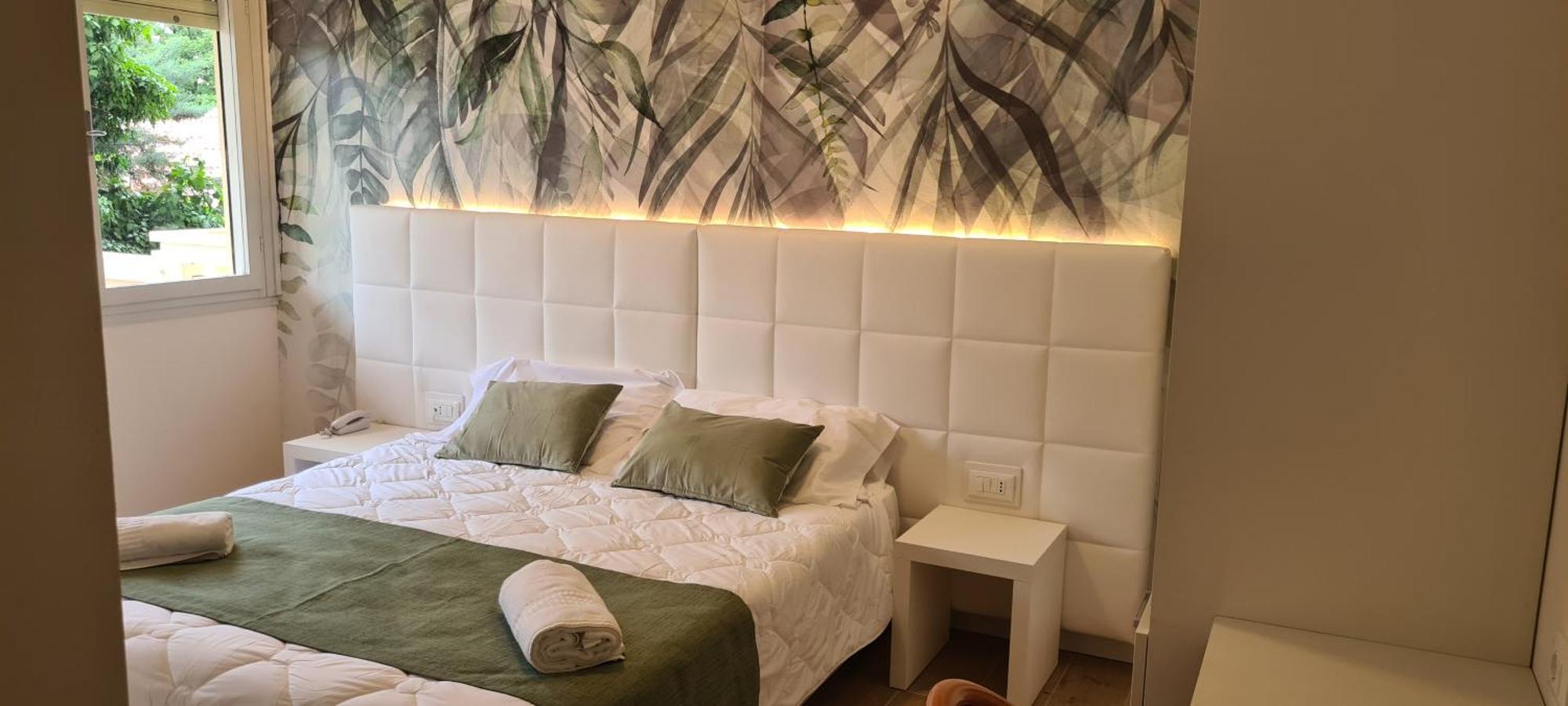 Hotel Eros Lignano Sabbiadoro Eksteriør bilde